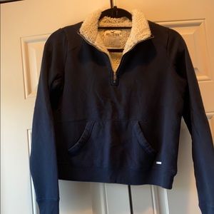 Cozy Hollister Pull Over Sweater
